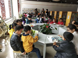 走进图书馆,体验阅读乐趣