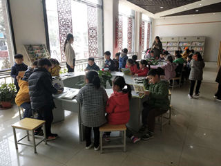 走进图书馆,体验阅读乐趣